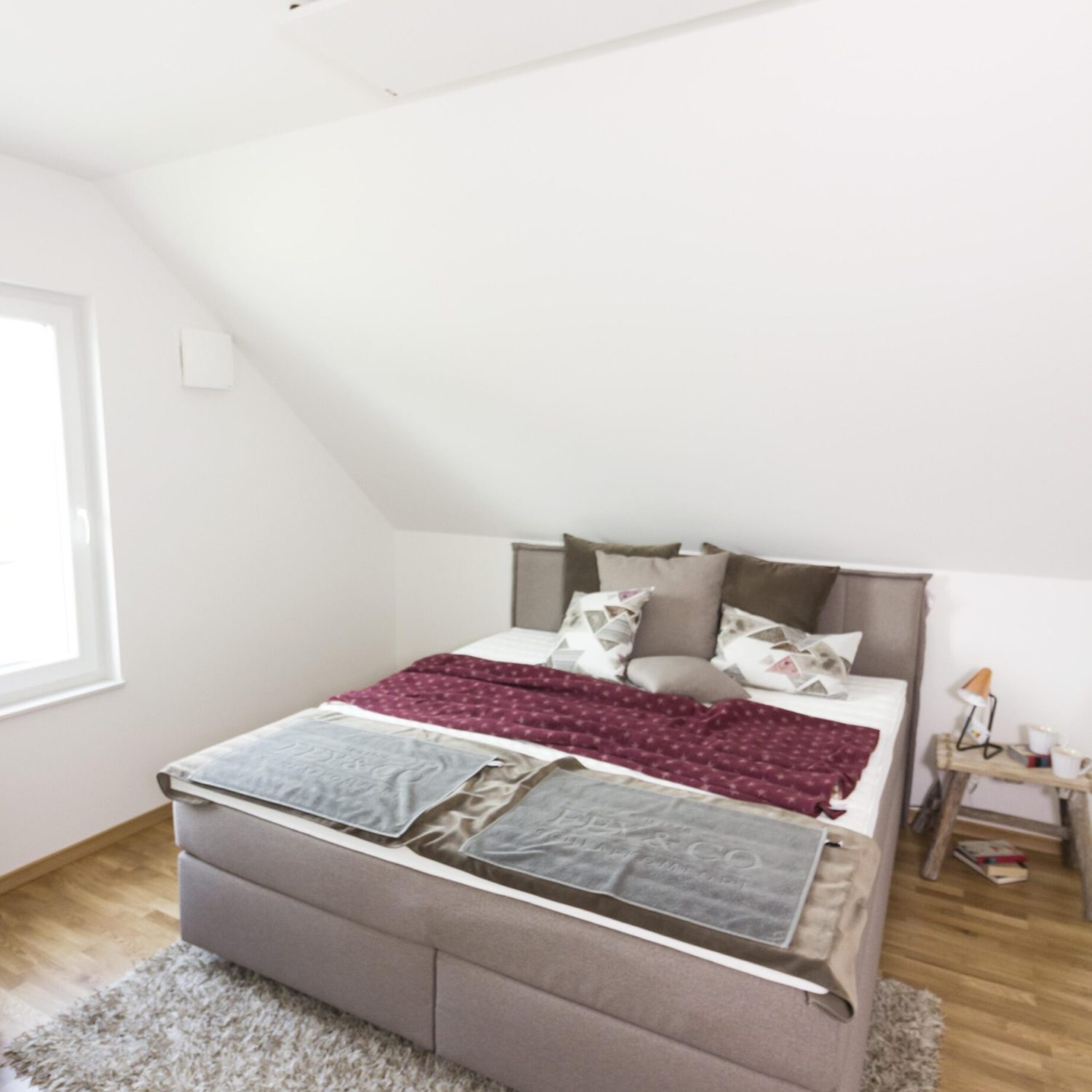 redwell-we-line-infrarotheizung-heizung-weiss-decke-schlafzimmer-scaled
