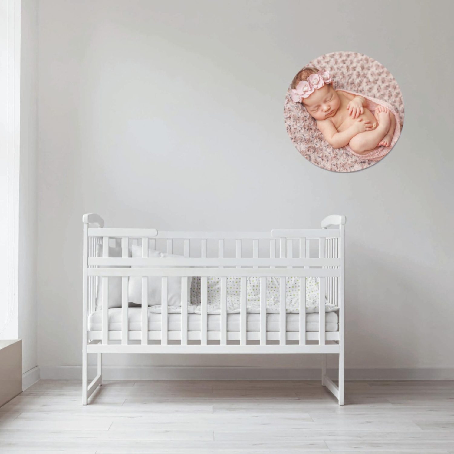 round-bildheizung-redwell-baby-eigenmotiv-heizung-scaled