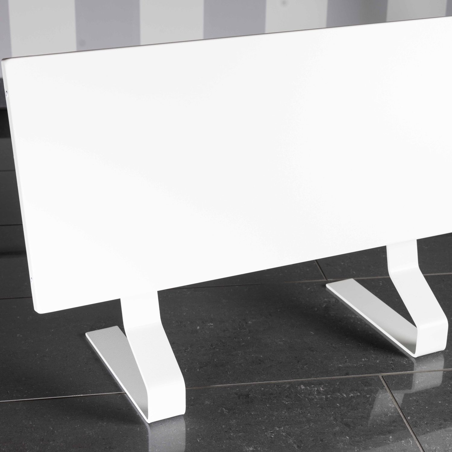 standfuesse-infrarotheizung-redwell-we250-we420-weiss
