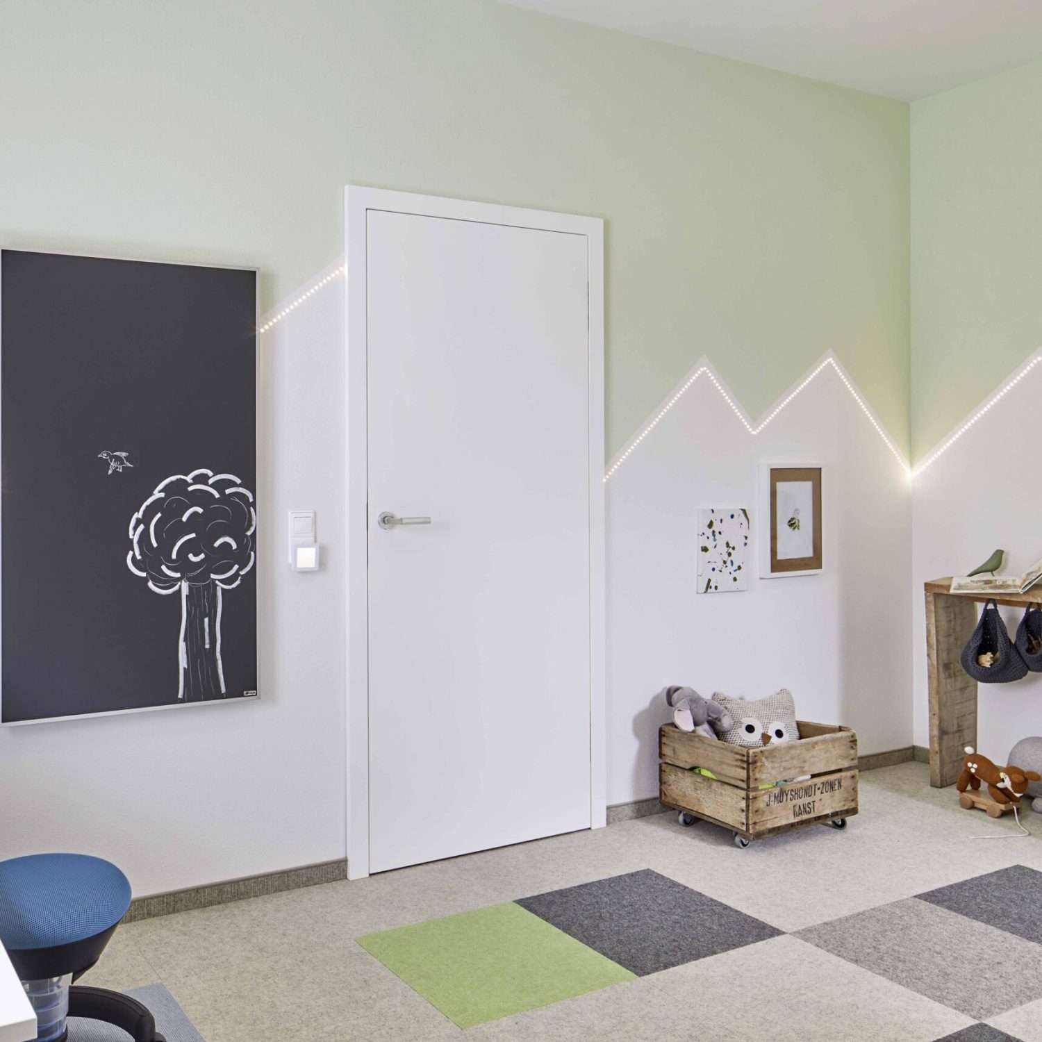 tafel-heizung-redwell-tafelheizung-kinderzimmer-scaled